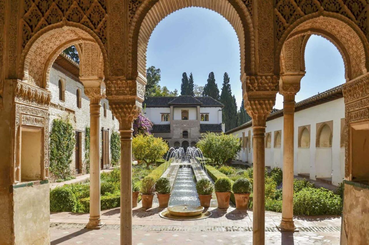 Alojamiento Camino De Ronda Con Parking Grenada Zewnętrze zdjęcie